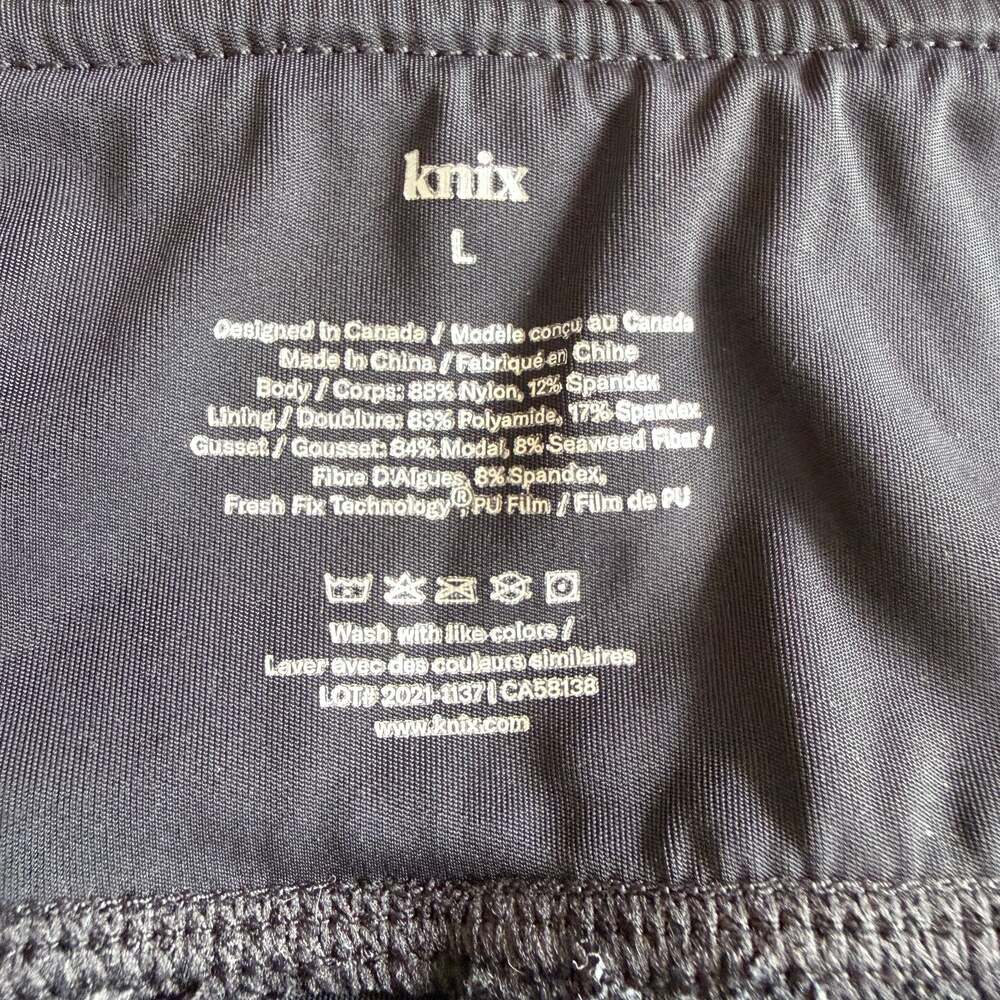 Knix Leakproof Athletic Skort with Built-in Period Protection - Picture 5 of 5